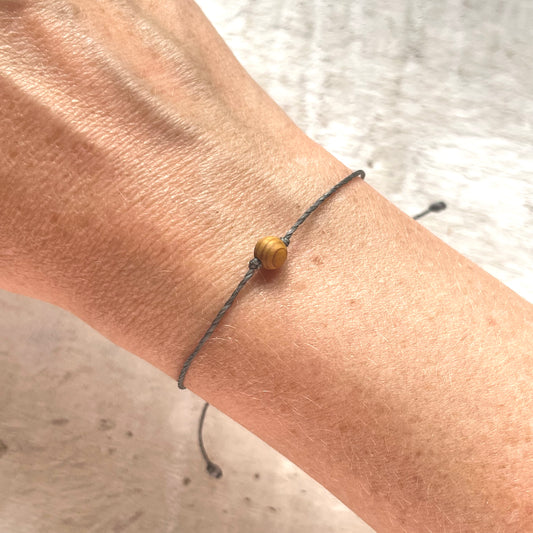 Minimalist Wood Bead Aromatherapy Bracelet