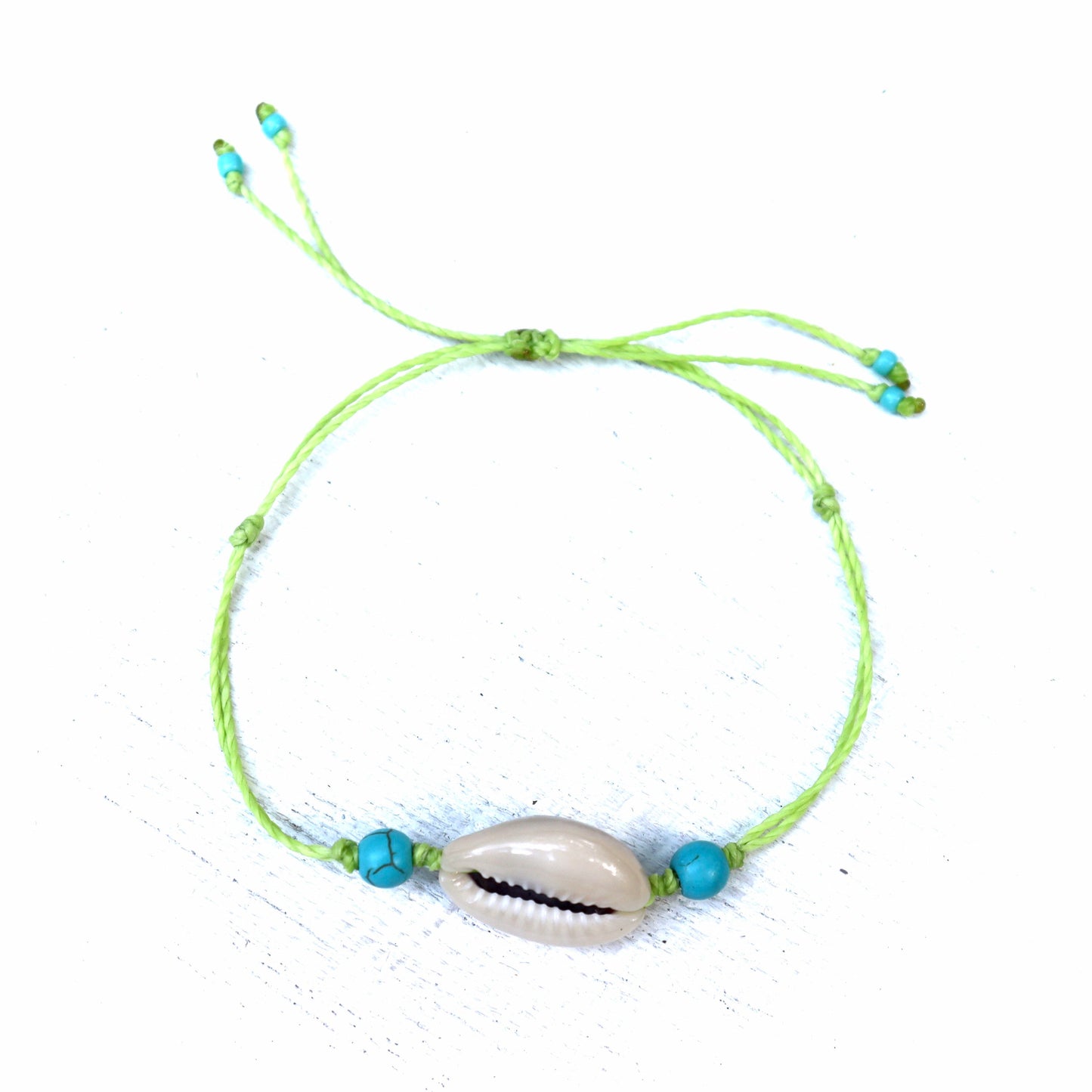 Turquoise & Cowrie Shell Beaded Bracelet