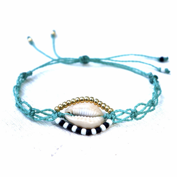 Cowrie Shell Beaded Bracelet - Eclectic Surfer Style!