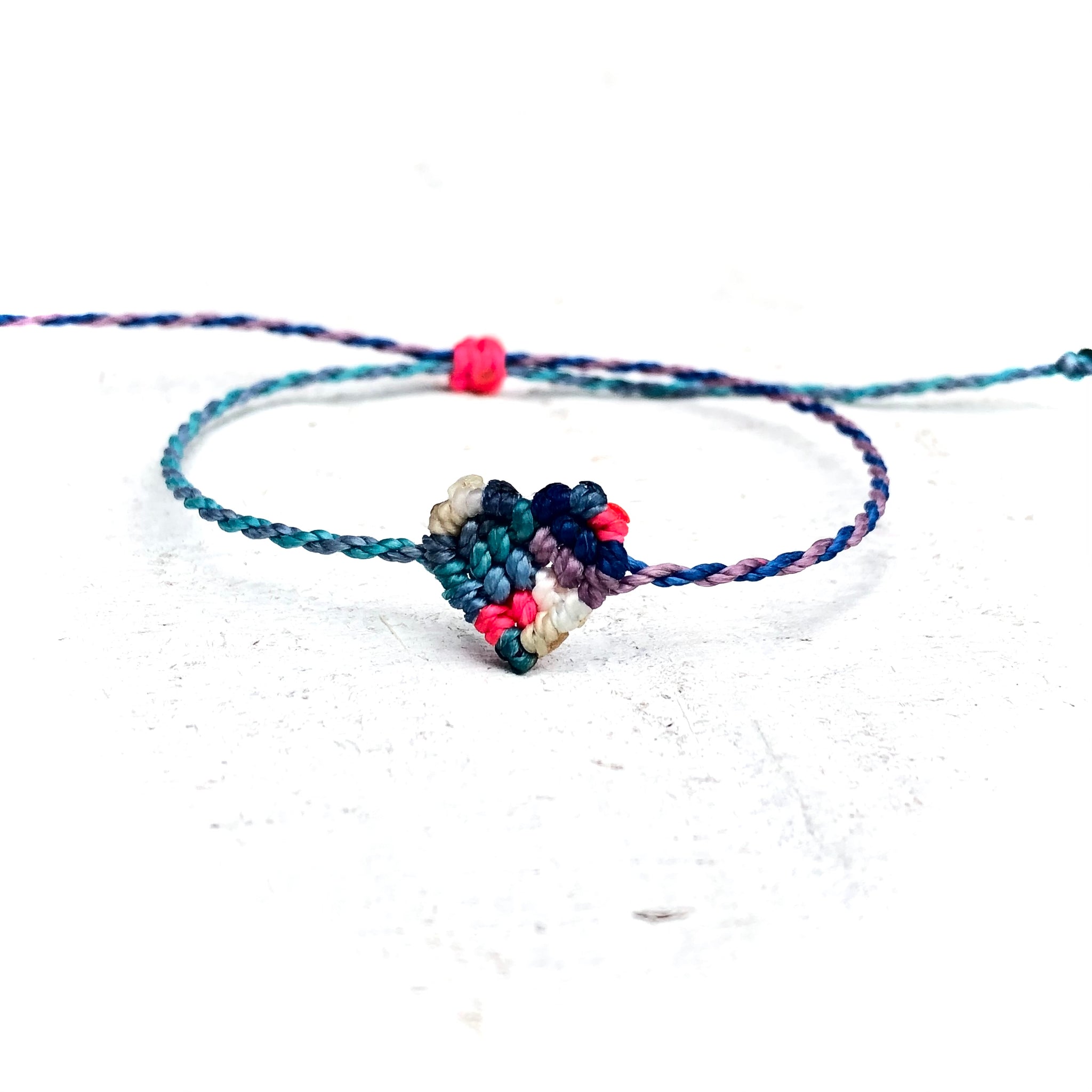 Multicolor Heart Macrame Bracelet - horizontal - multicolor