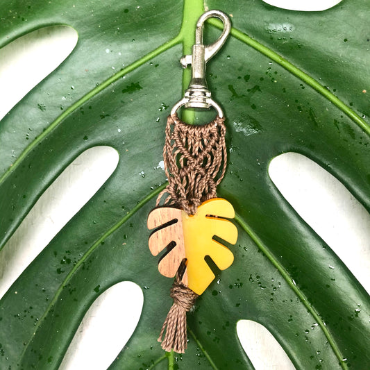 Monstera Leaf Macrame Keychain - Walnut Wood & Resin Pendant