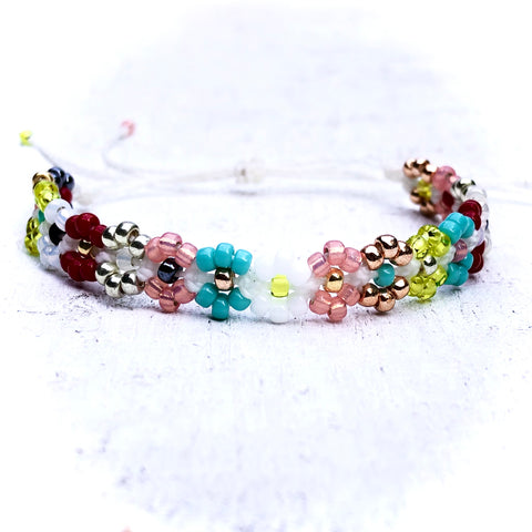 Daisy Garden Bracelet - Customize the string color!