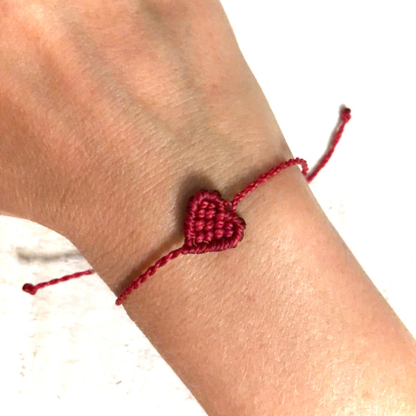 Heart Macrame Bracelet - vertical - solid color